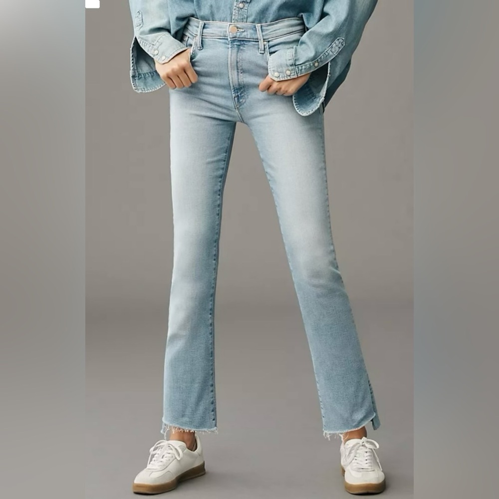 MOTHER Light Wash Blue Jeans